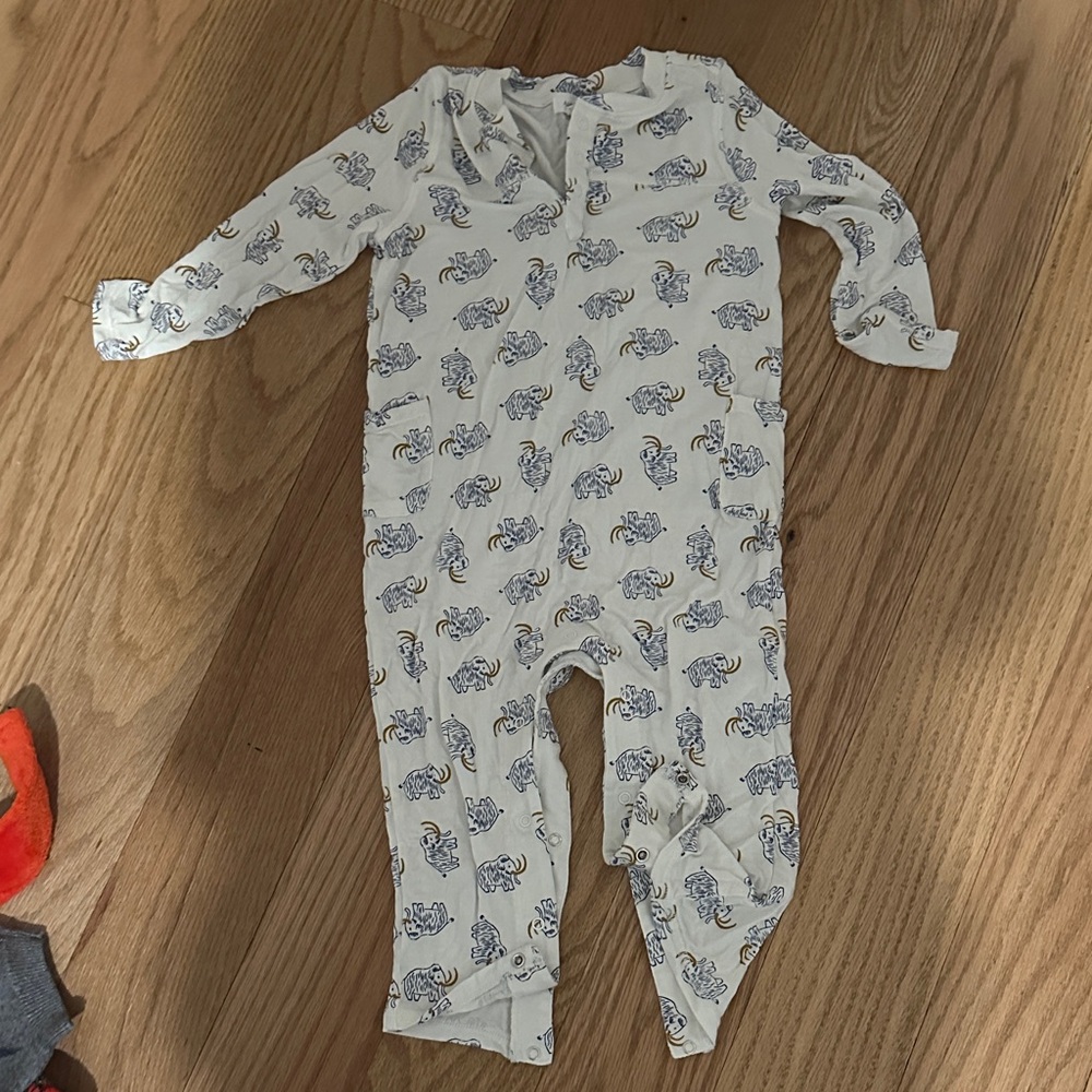 Angel Dear White and Blue Kids Footie